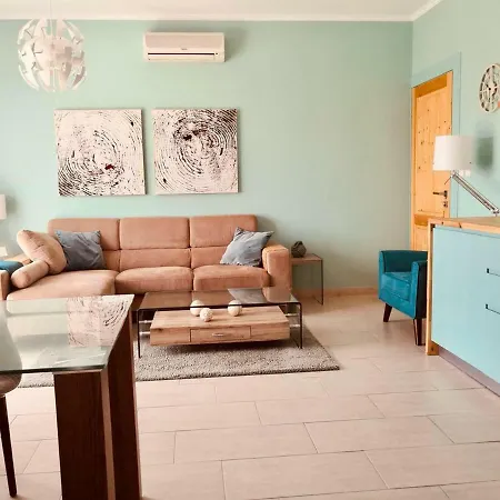 Luxury One Bedroom Beach In *