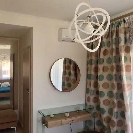 Luxury One Bedroom Beach In Διαμέρισμα Λεμεσός