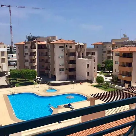 Luxury One Bedroom Beach In Λεμεσός